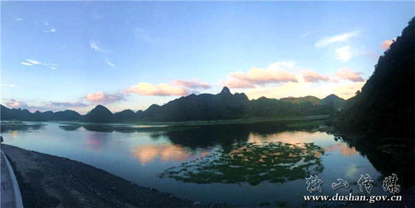 看独山城镇变迁:景在城中生 人在画中游