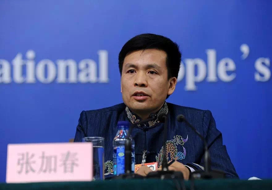独家专访《县长这个官》作者张加春:用行动记录时代